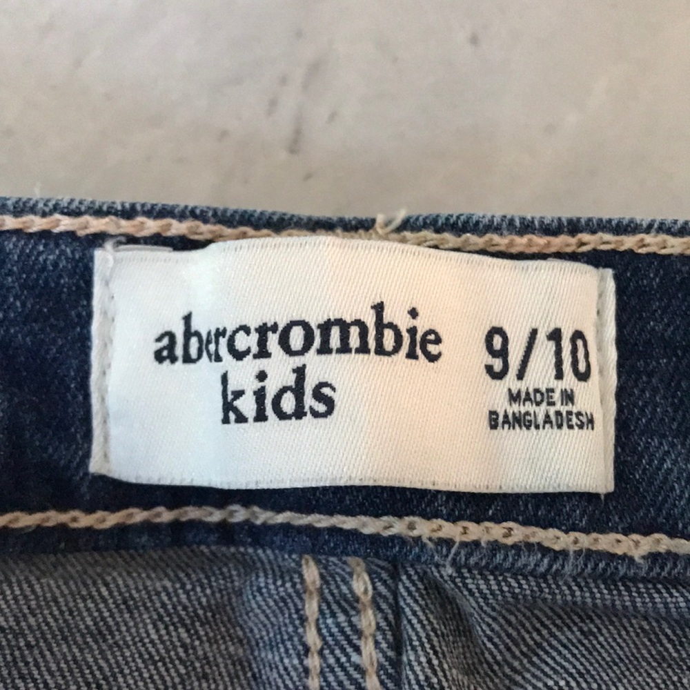 Abercrombie Kids Denim Skirt with Pink Floral Embroidery - Picture 7 of 8